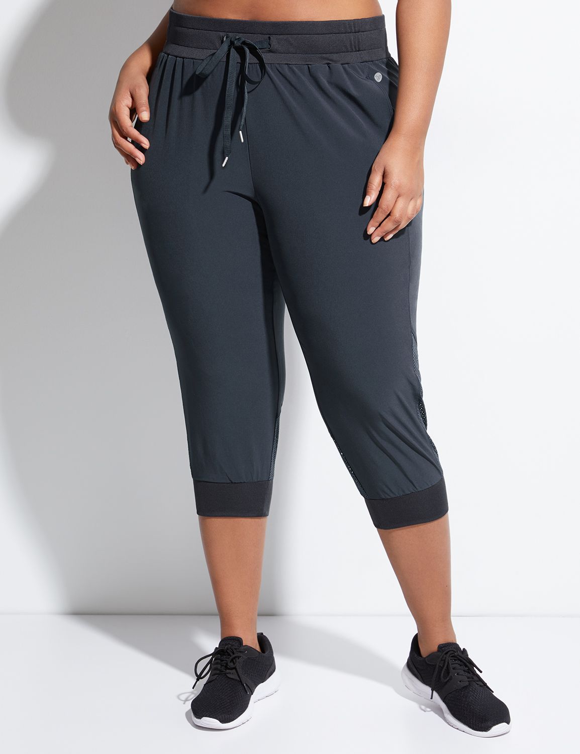plus size capri jogger pants
