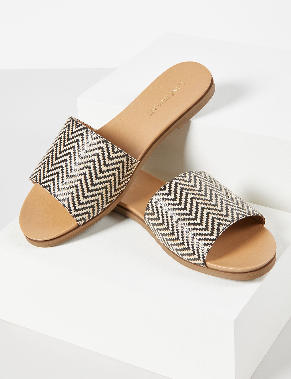 brunello cucinelli boots