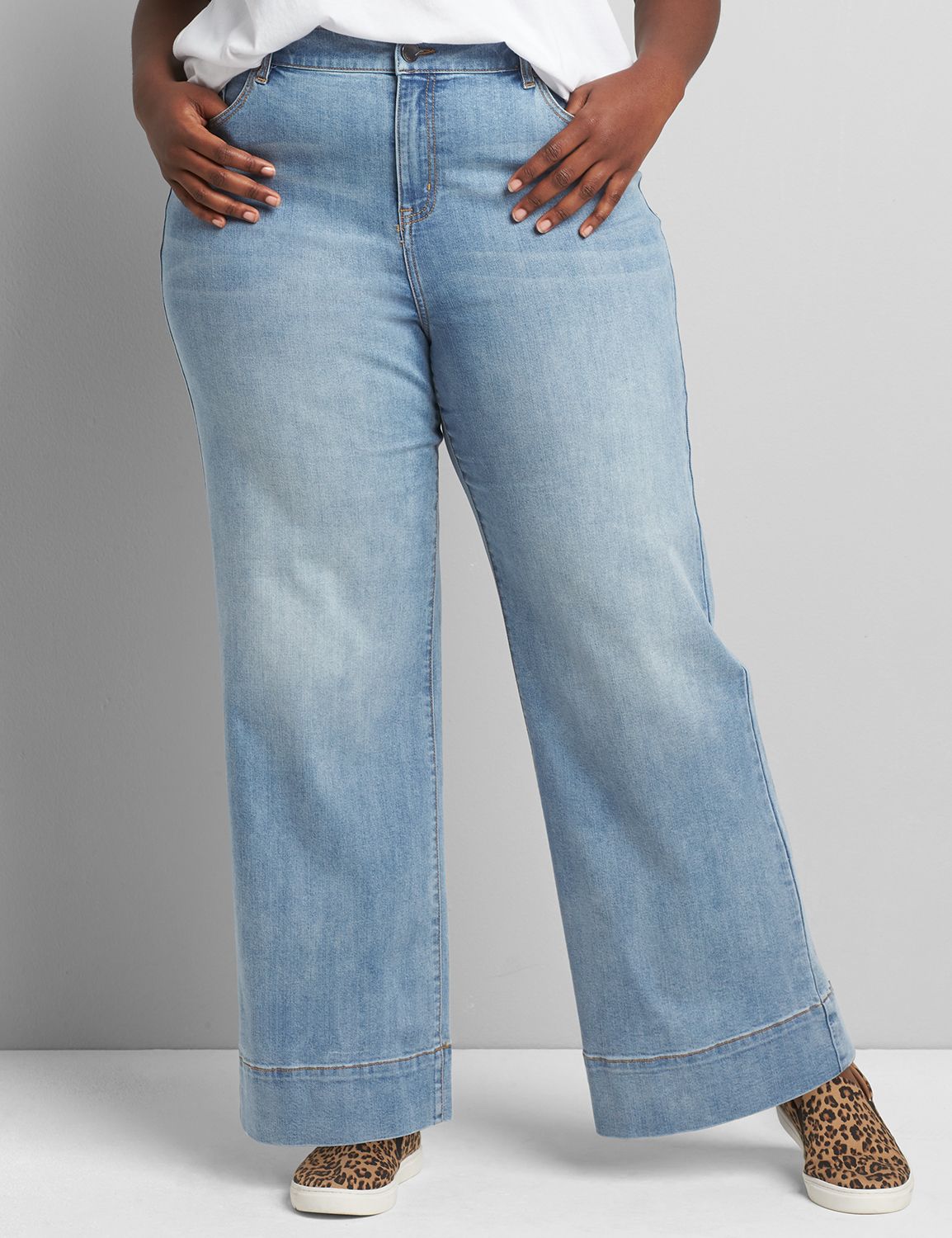 wide leg light wash jeans