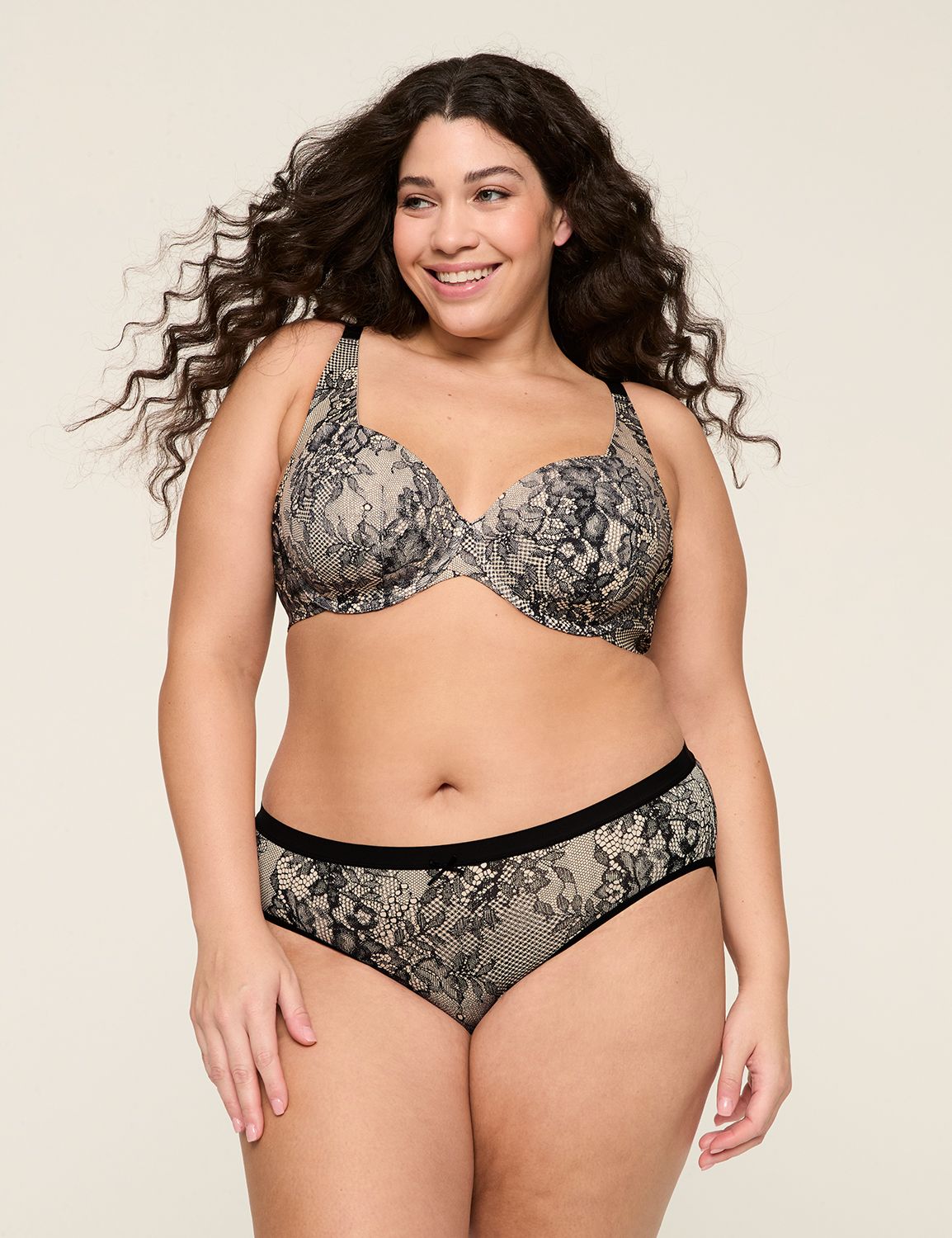 Totally Smooth Lightly Lined Balconette Bra