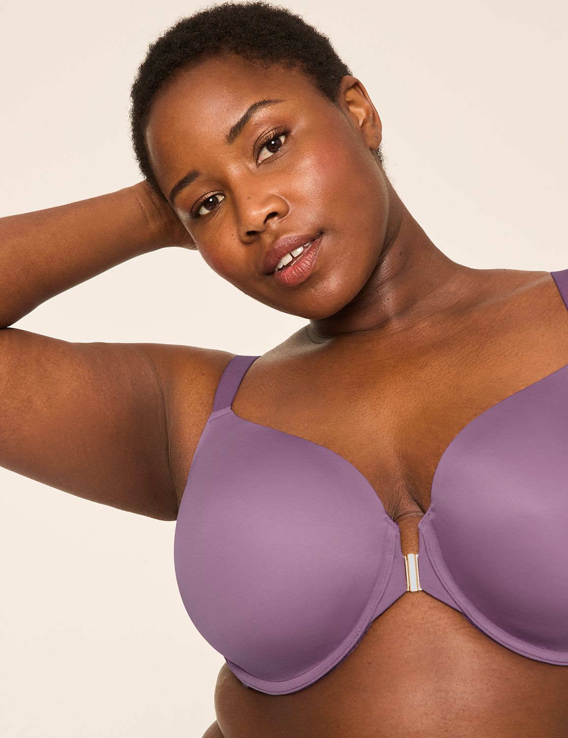 Totally Smooth Full Coverage Front-Close Bra