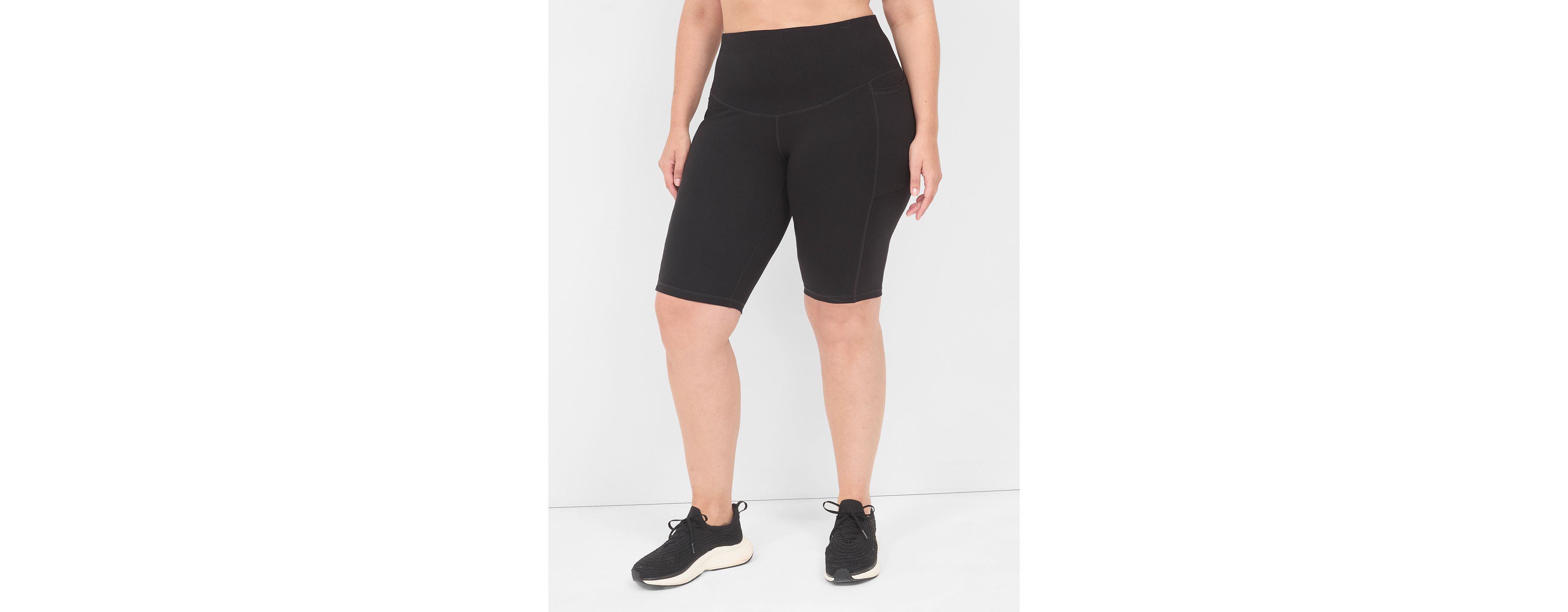 LIVI High-Rise Smoothing Control Tech Bike Short