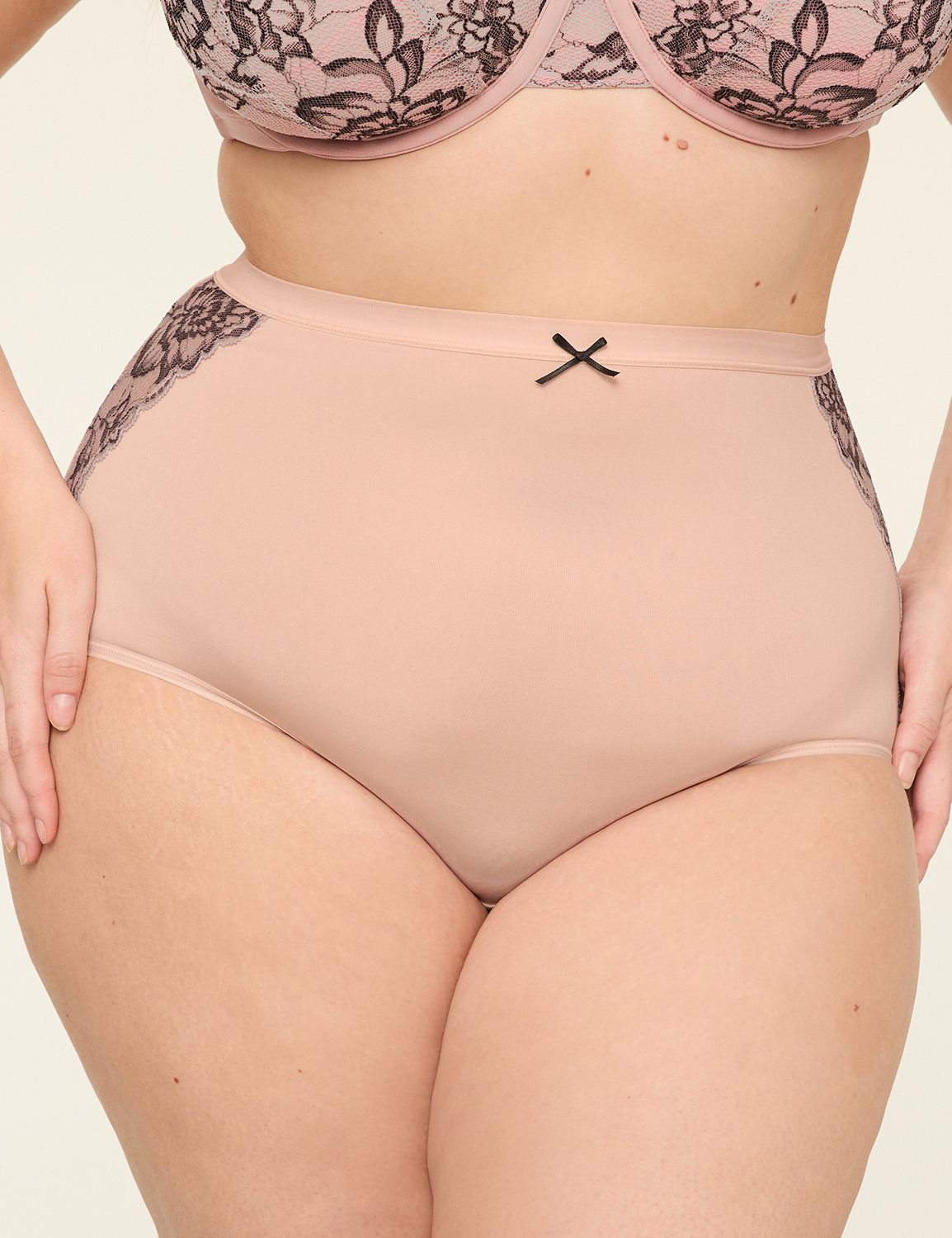 No-Show High-Waist Brief Panty With Lace
