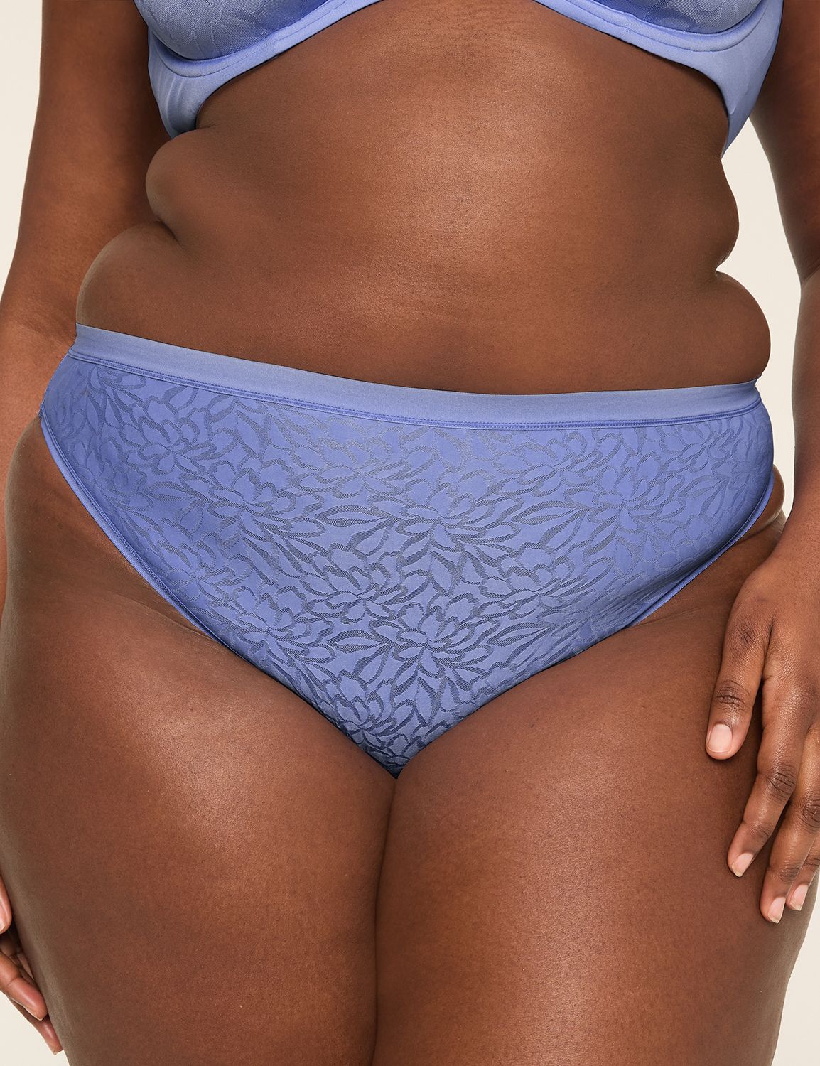 No-Show French Cut Brief Panty With Textured Lace