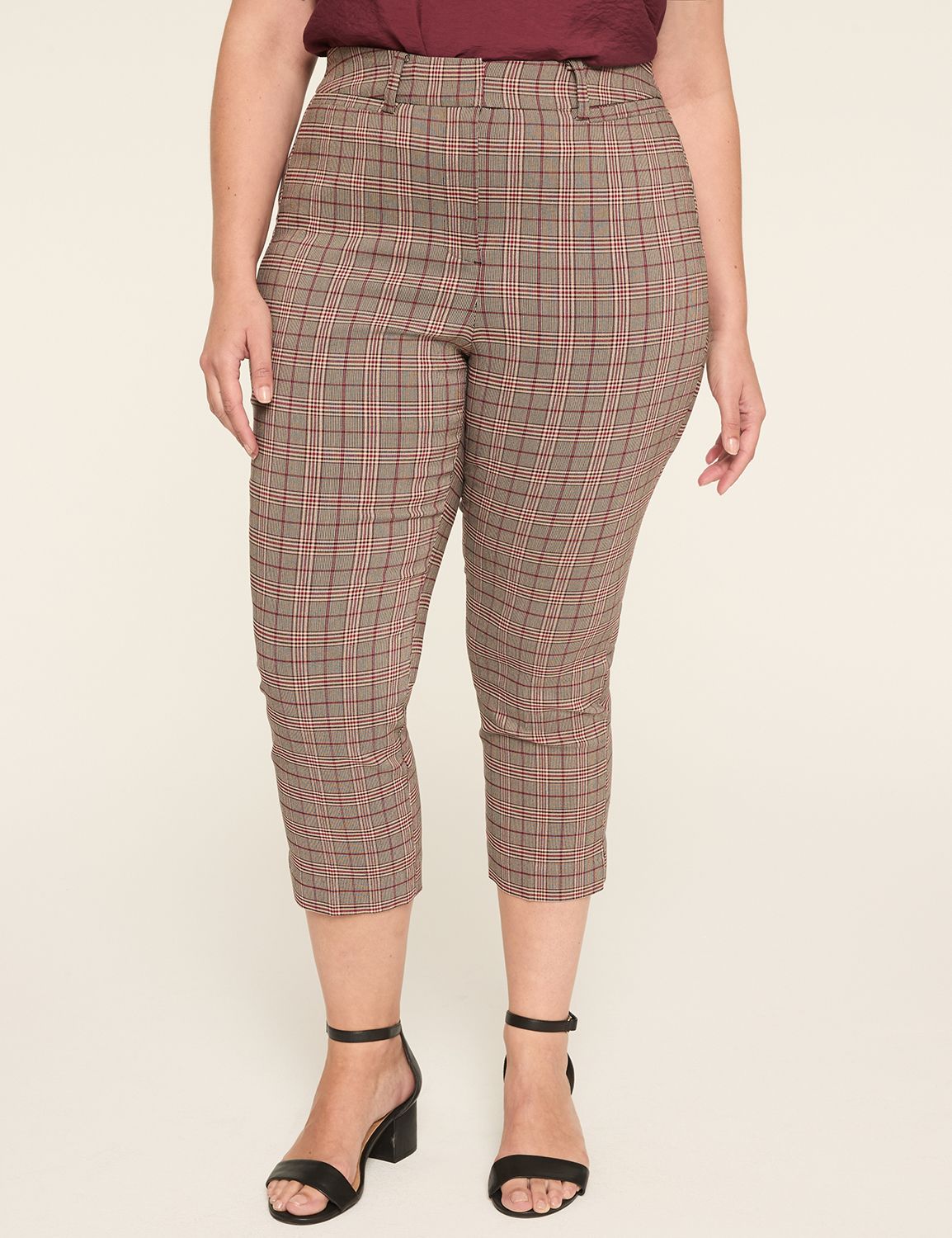 4-Season Slim Capri Pant