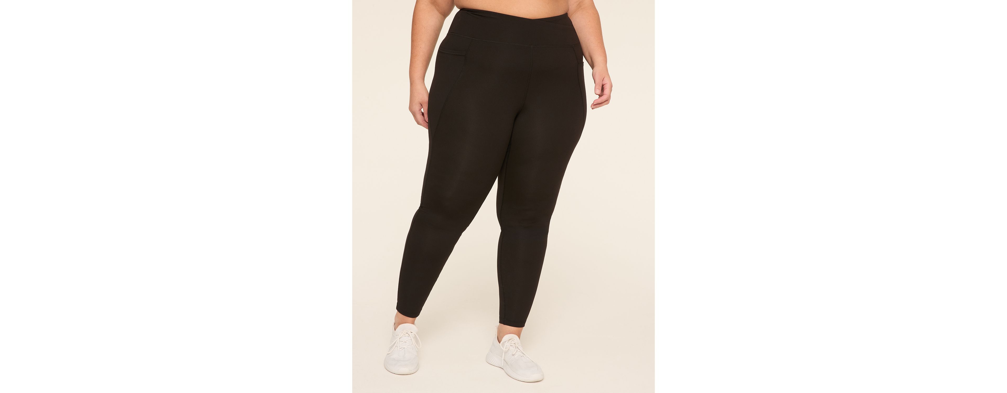 LIVI Ultra High Rise Livi Soft Crossover Waist 7/8 Legging