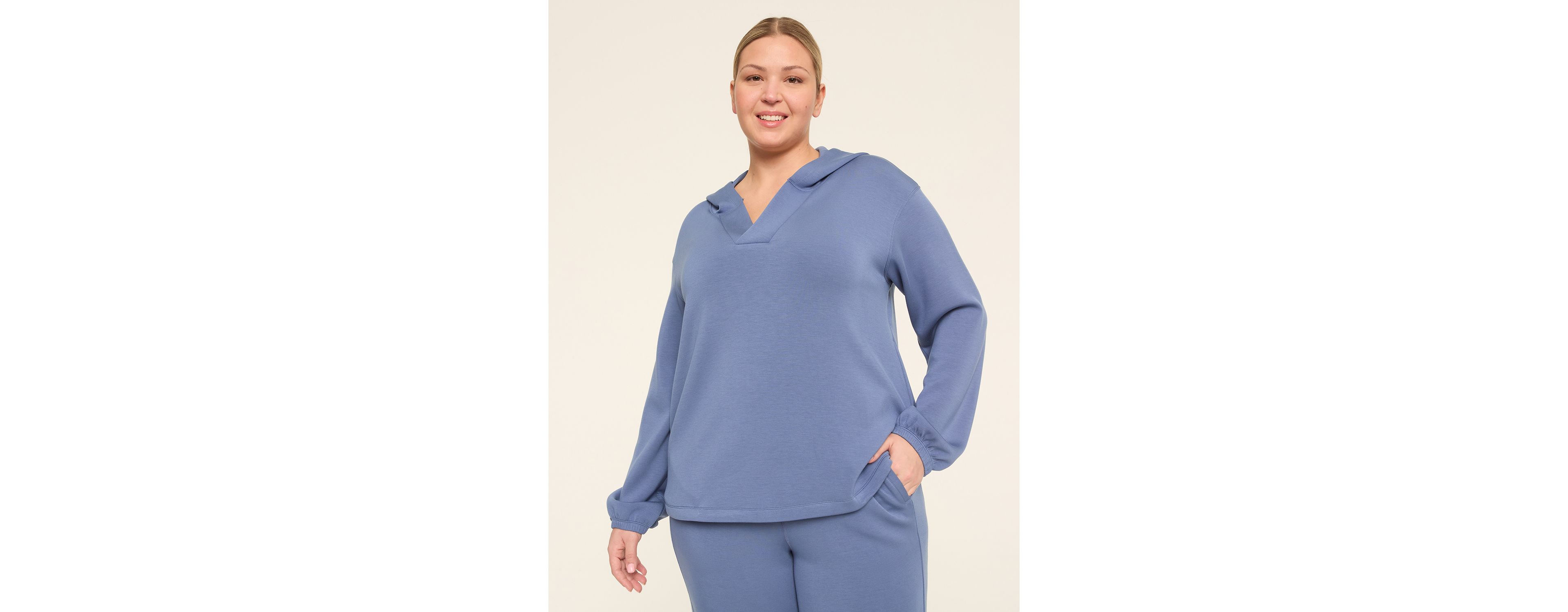 LIVI Long Sleeve V-Neck Journey Hoodie
