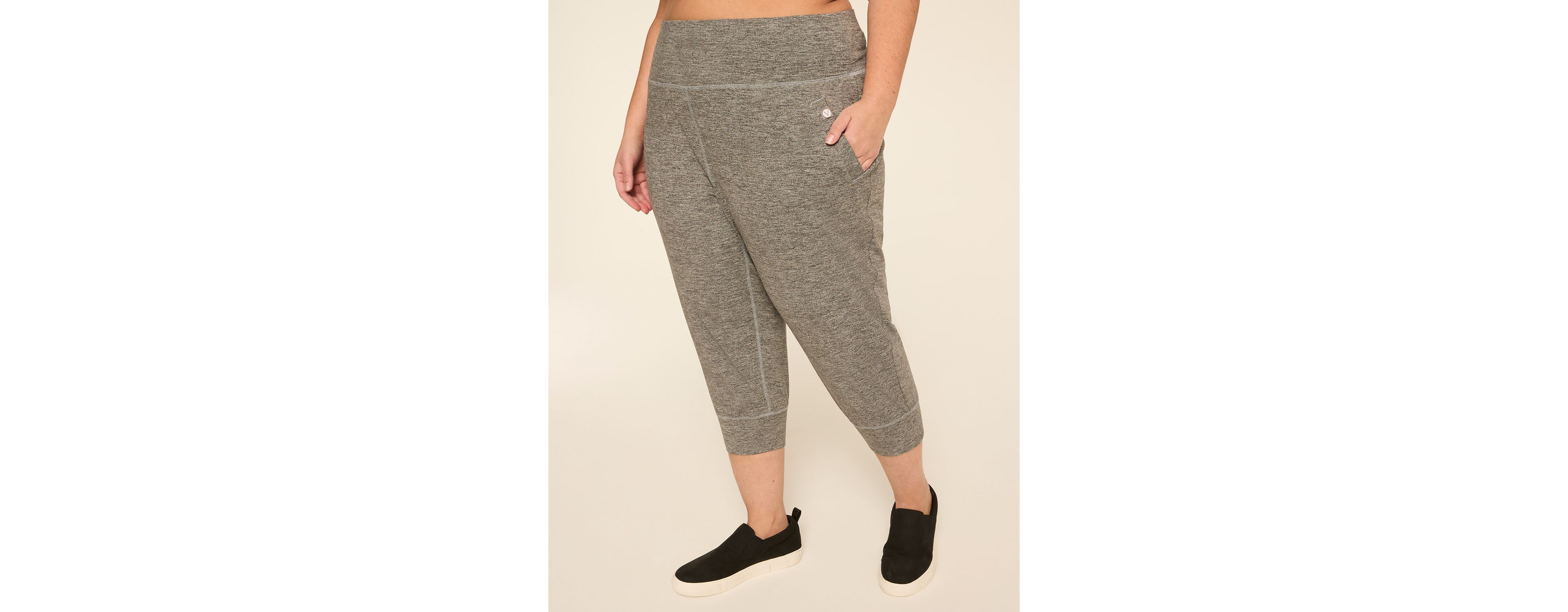 LIVI Soft Marl Capri Jogger
