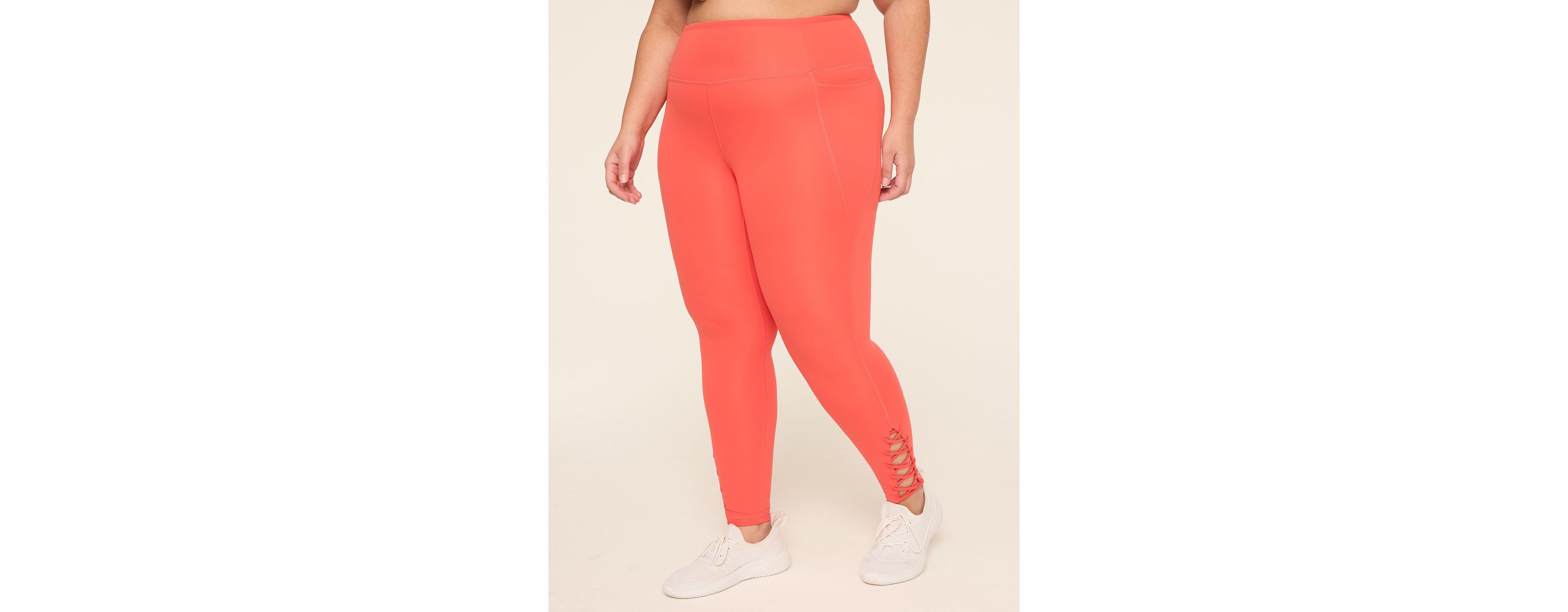 LIVI High-Rise LIVI Soft Macrame-Detail Legging
