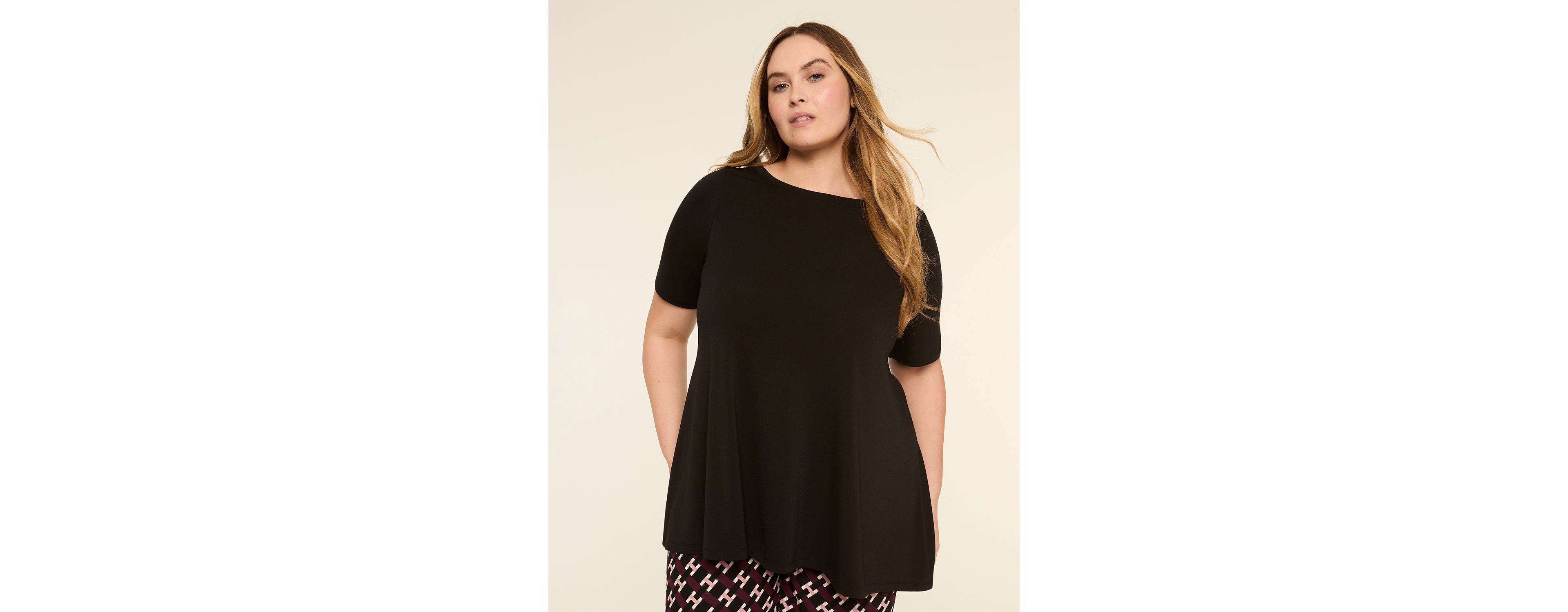 Perfect Sleeve Swing Boatneck Tee