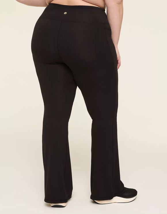 Alternate Photo of model in LIVI flare Bottoms