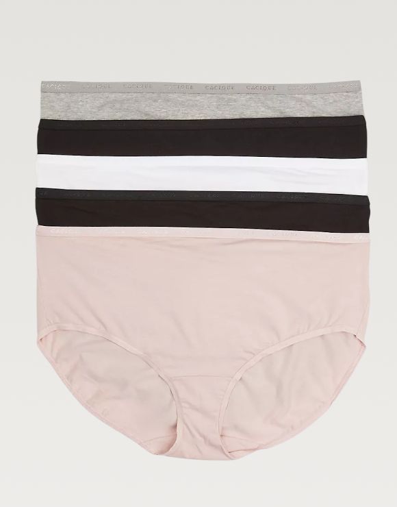 Photo of model in Cacique cheeky panties
