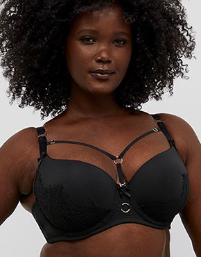 Photo of model in Cacique sexy bra