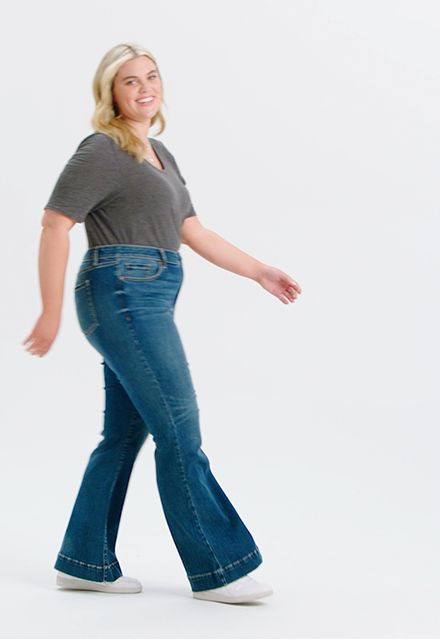 riega la flor Ganar control mordedura Women's Plus Size Wide Leg & Flare Jeans | Lane Bryant