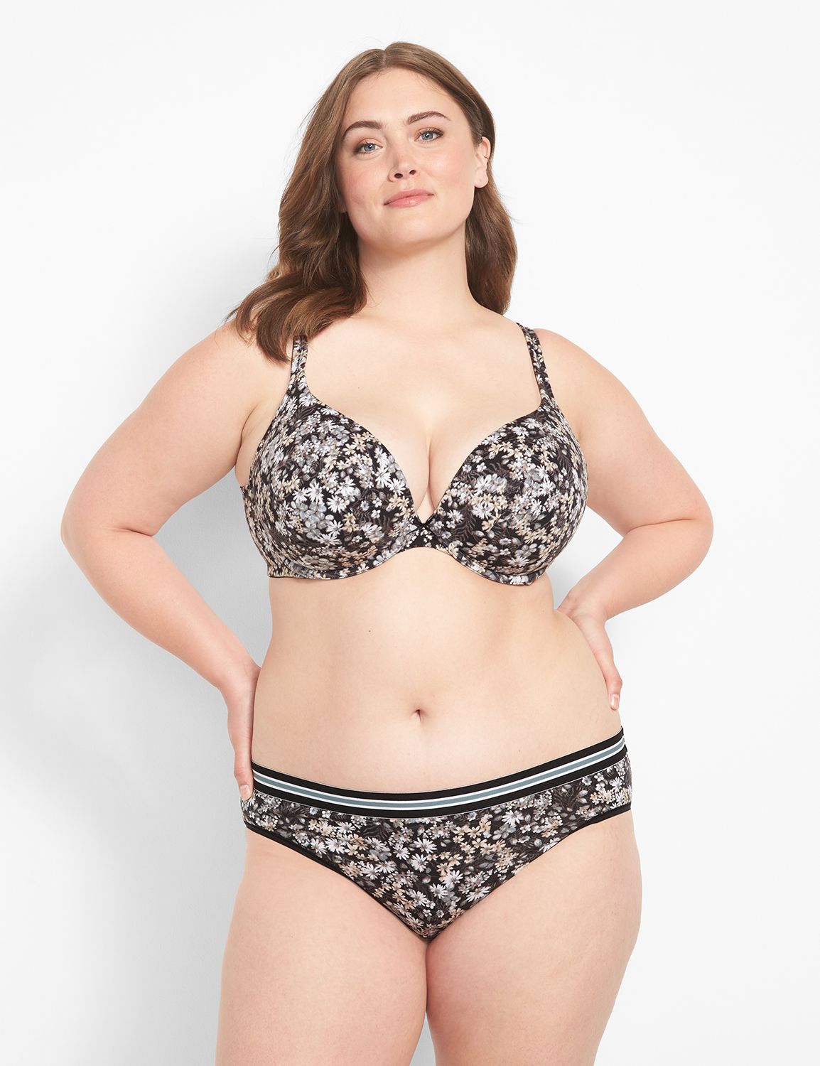 Lane Bryant Livi Wireless Low-Impact Zoned Seamless Contrast