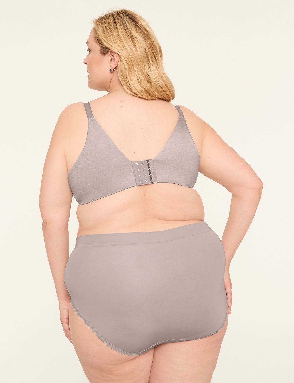 Invisible Backsmoother Lightly Lined Balconette Bra