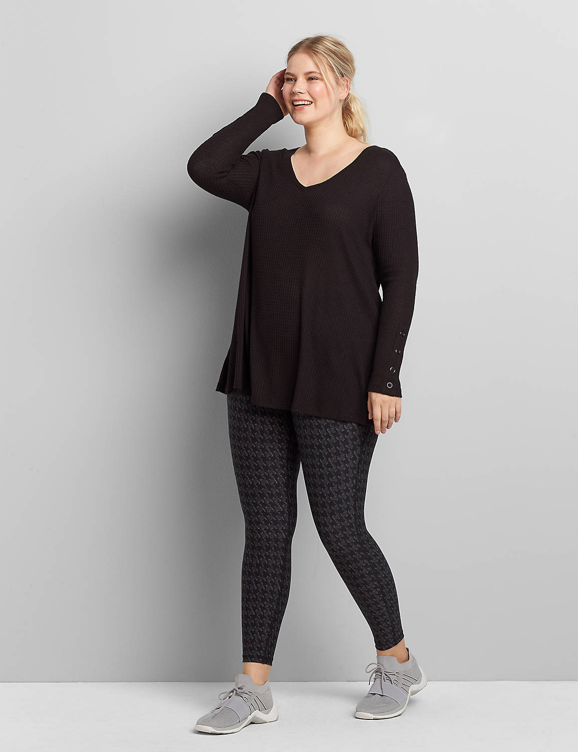 LIVI 7/8 Power Legging With Wicking Product Image 3