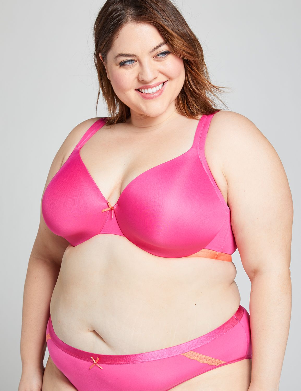 Smooth Lightly Lined Full Coverage Bra