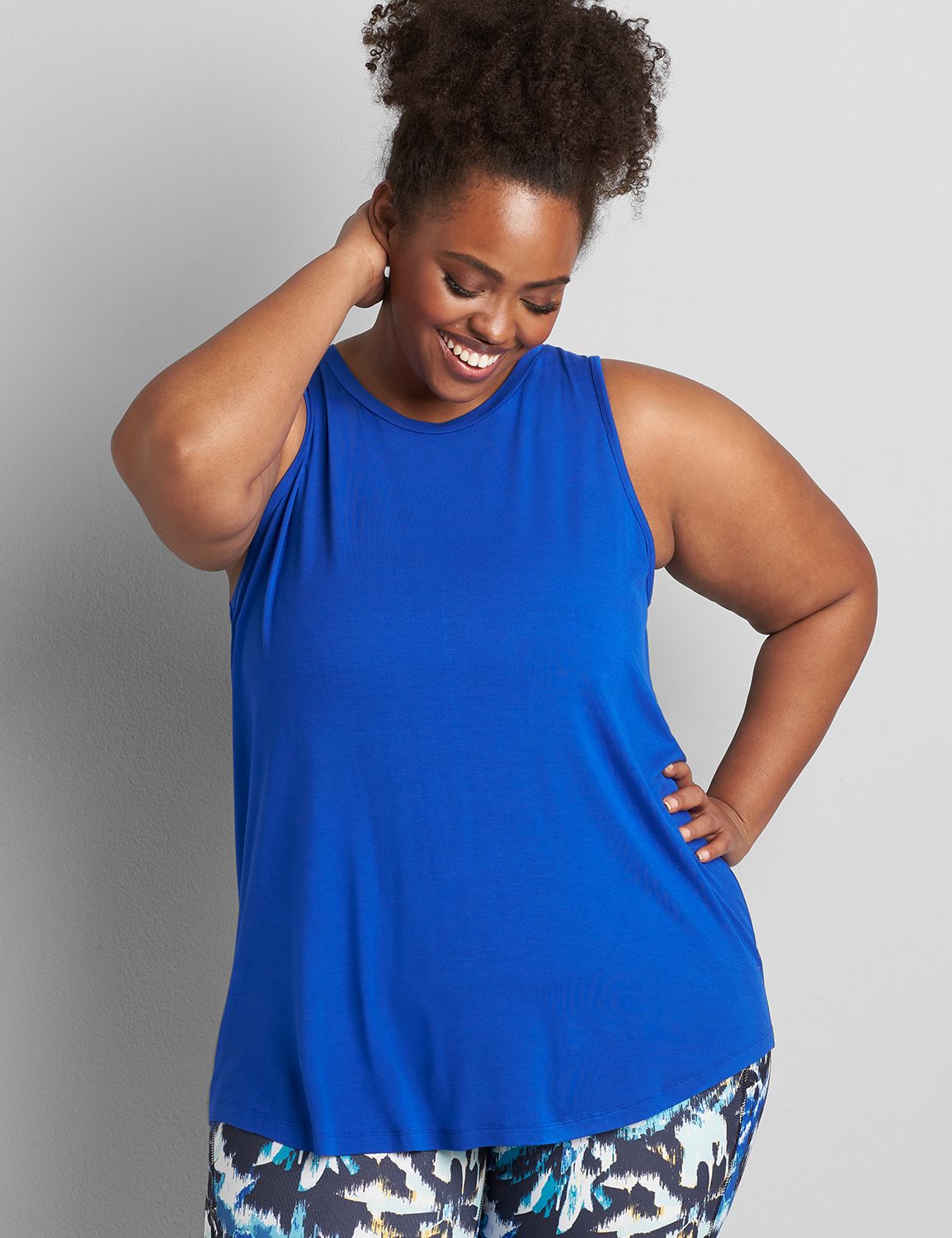 Sleeveless Crew Neck Swing V Back Tank S 1118310:PANTONE Surf the Web:38/40 Product Image 1