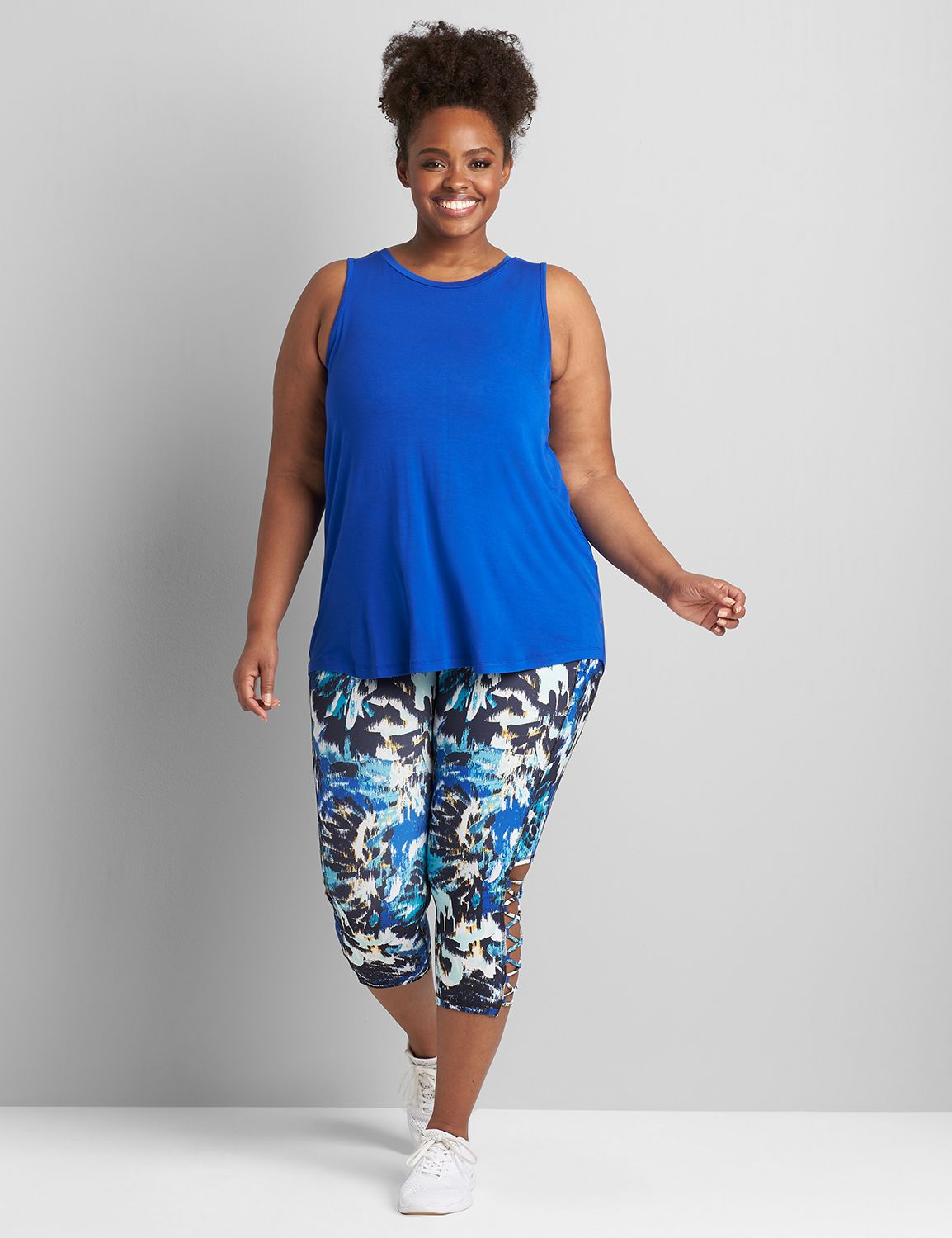Sleeveless Crew Neck Swing V Back Tank S 1118310:PANTONE Surf the Web:38/40 Product Image 3