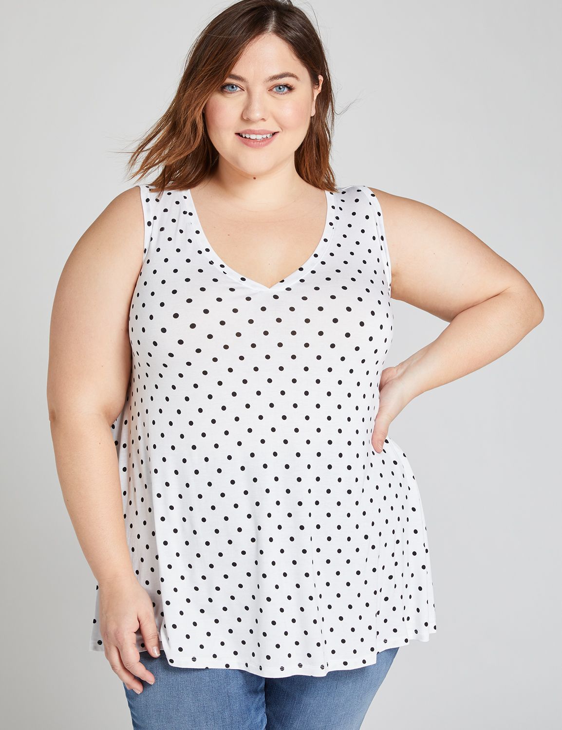 sleeveless plus size tops