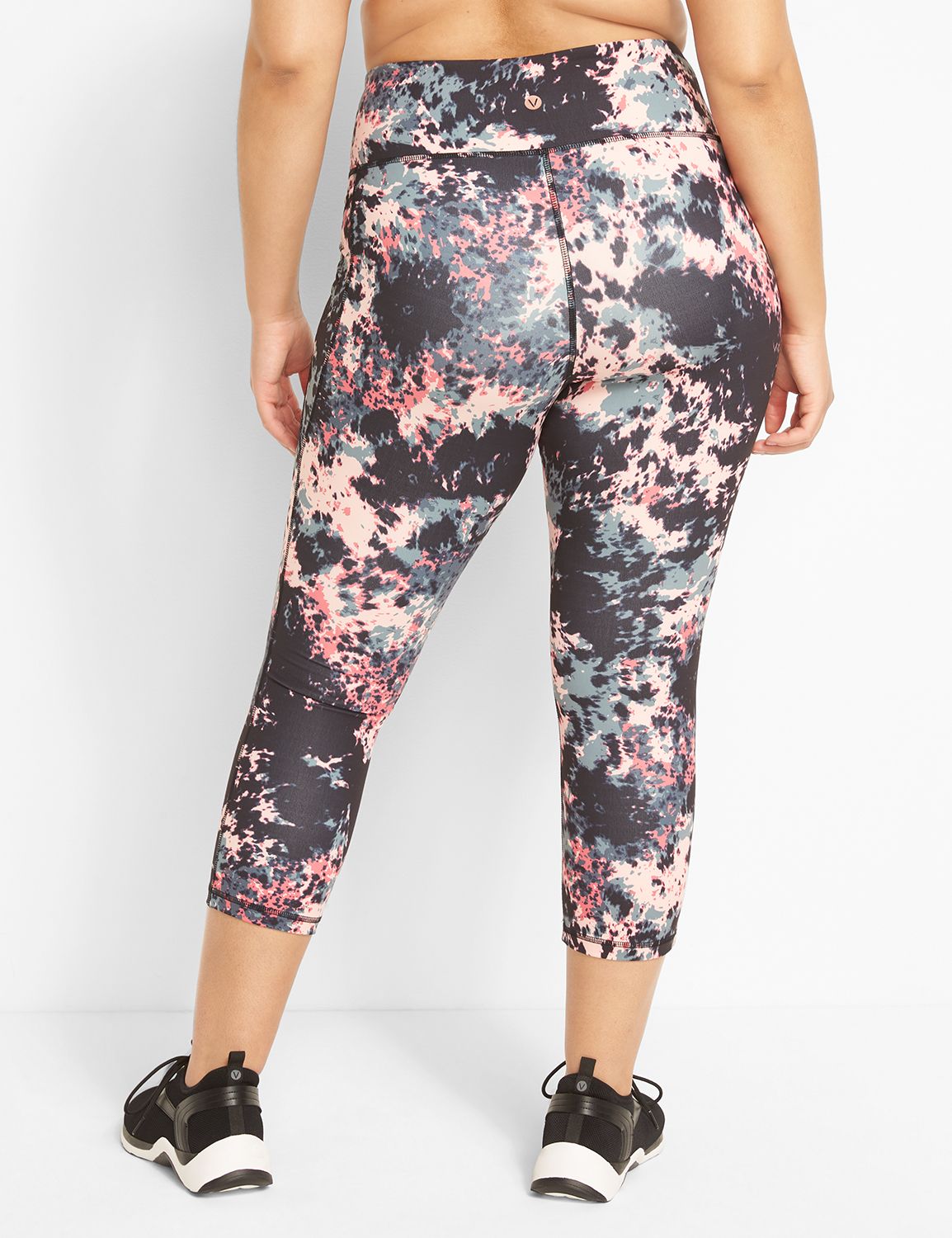 Power Soft Capri Legging S 1118347 Product Image 2