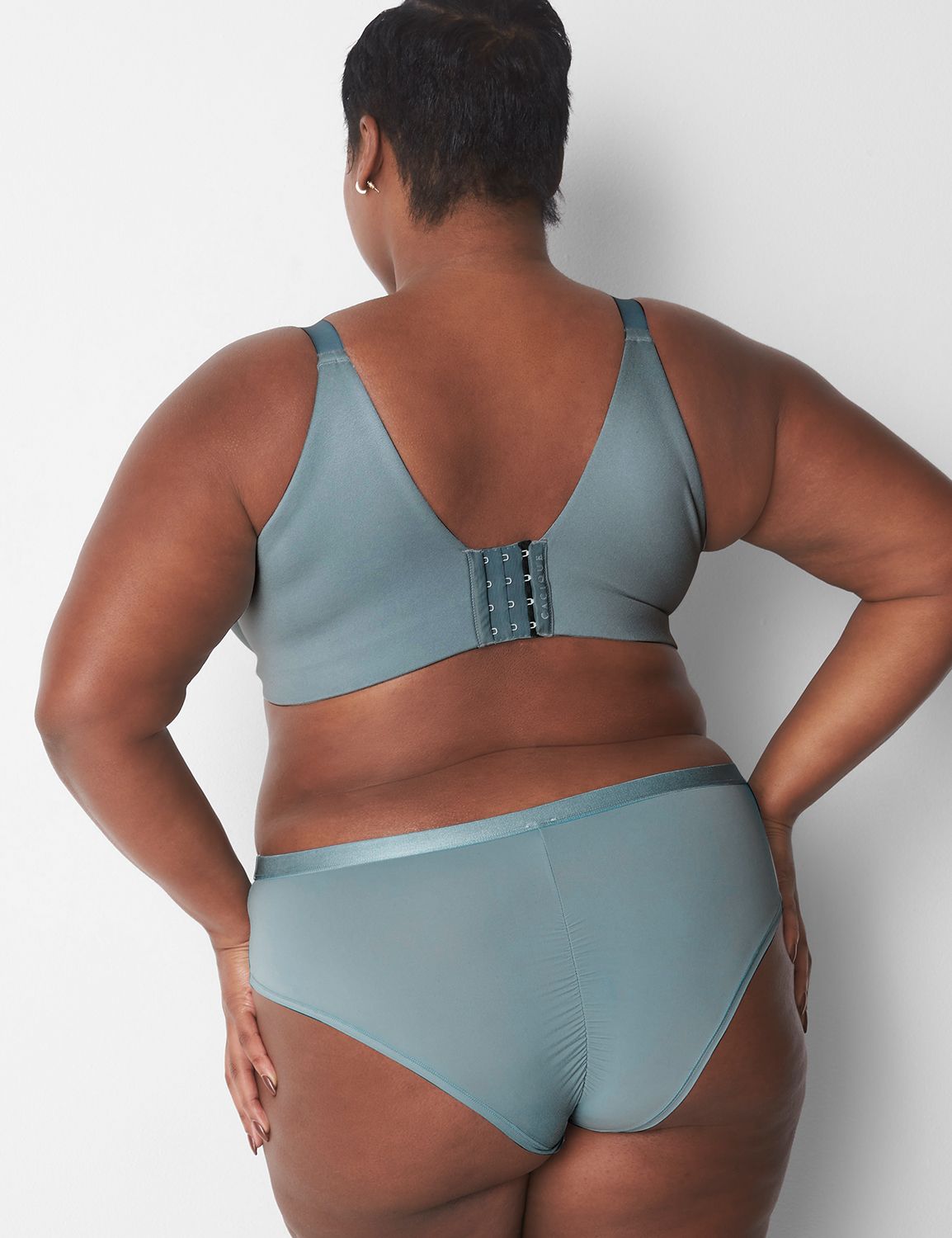Lane Bryant - Kicking off this V-Day weekend with $35 full-price