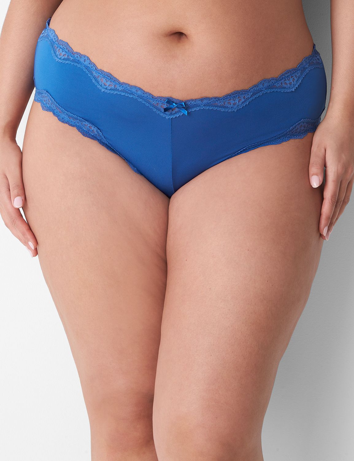 Plus Size Signature Lace Crotchless Cheeky Hipster