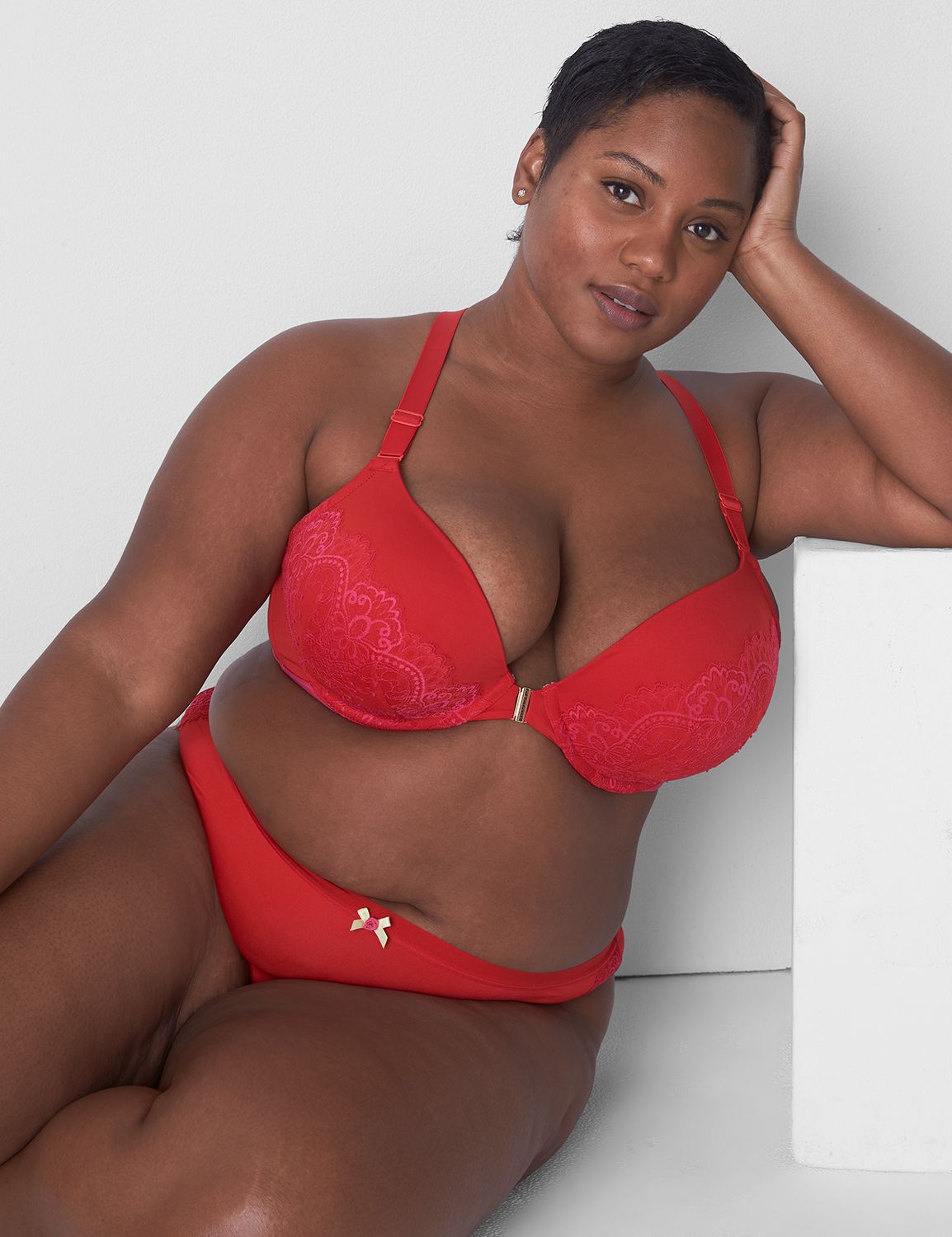 46DDD red lace front close boost plunge bra lace racerback NWT Lane Bryant  46DDD