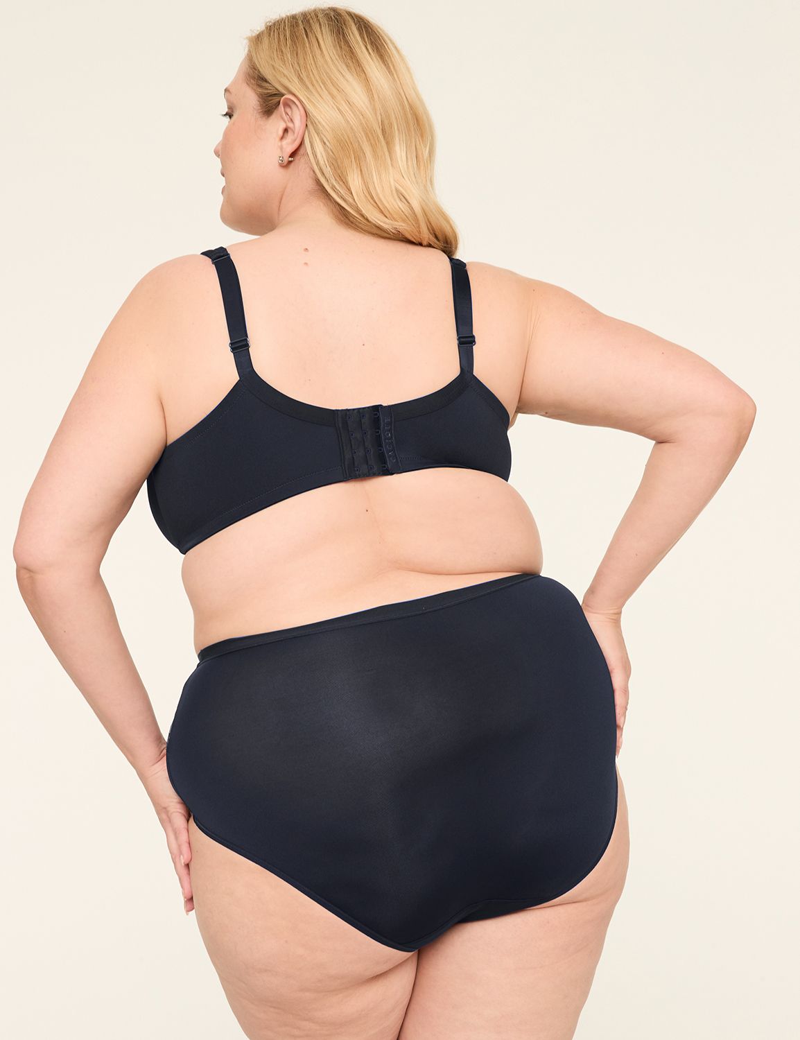 No-Show Full Brief Panty With Lace Trim
