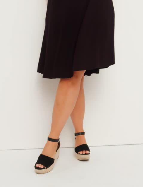 1102413 OPP SLVLS SWING DRESS image number 0