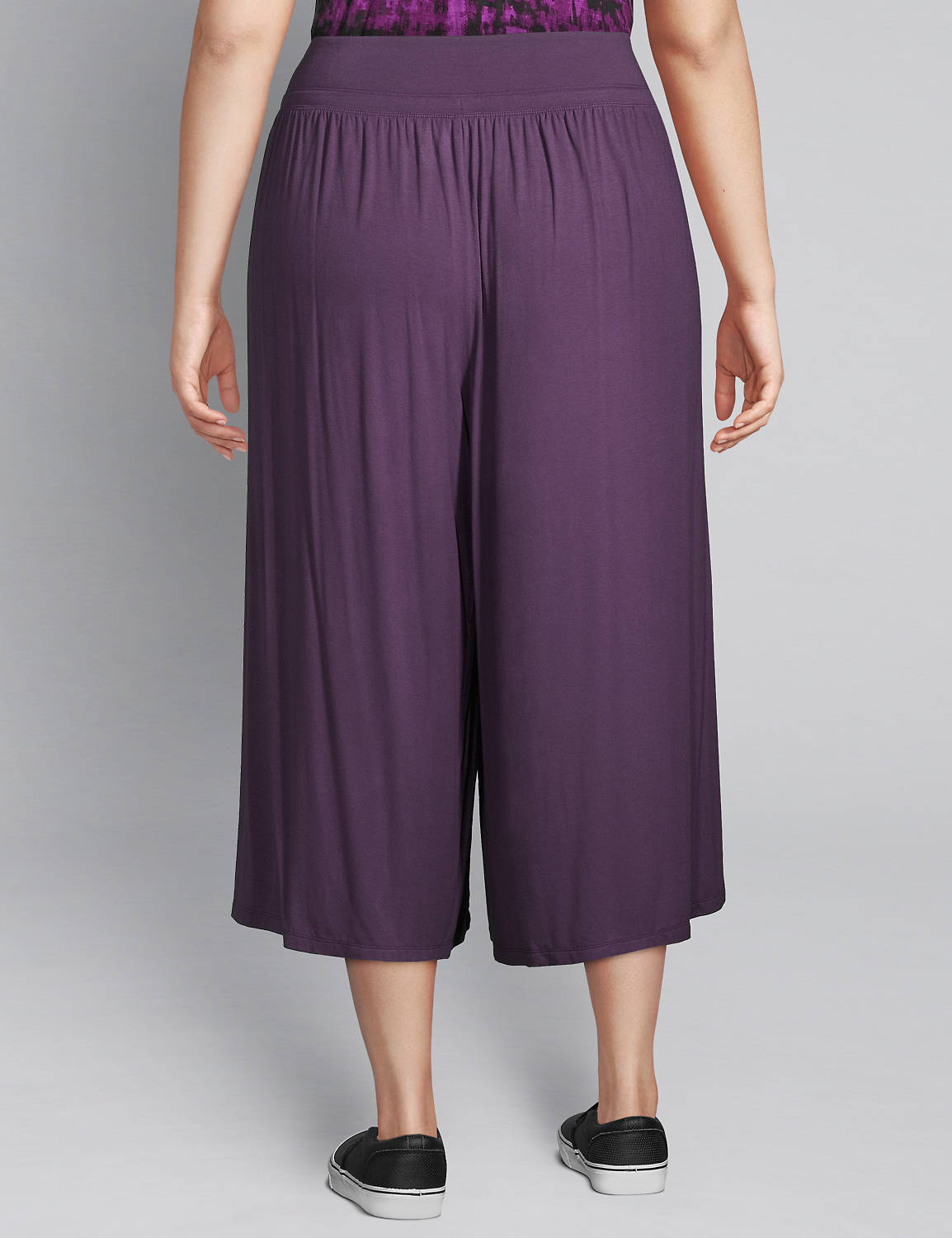 1106962 F Wide Leg Drawstring Capri:PANTONE Purple Velvet:14/16 Product Image 2
