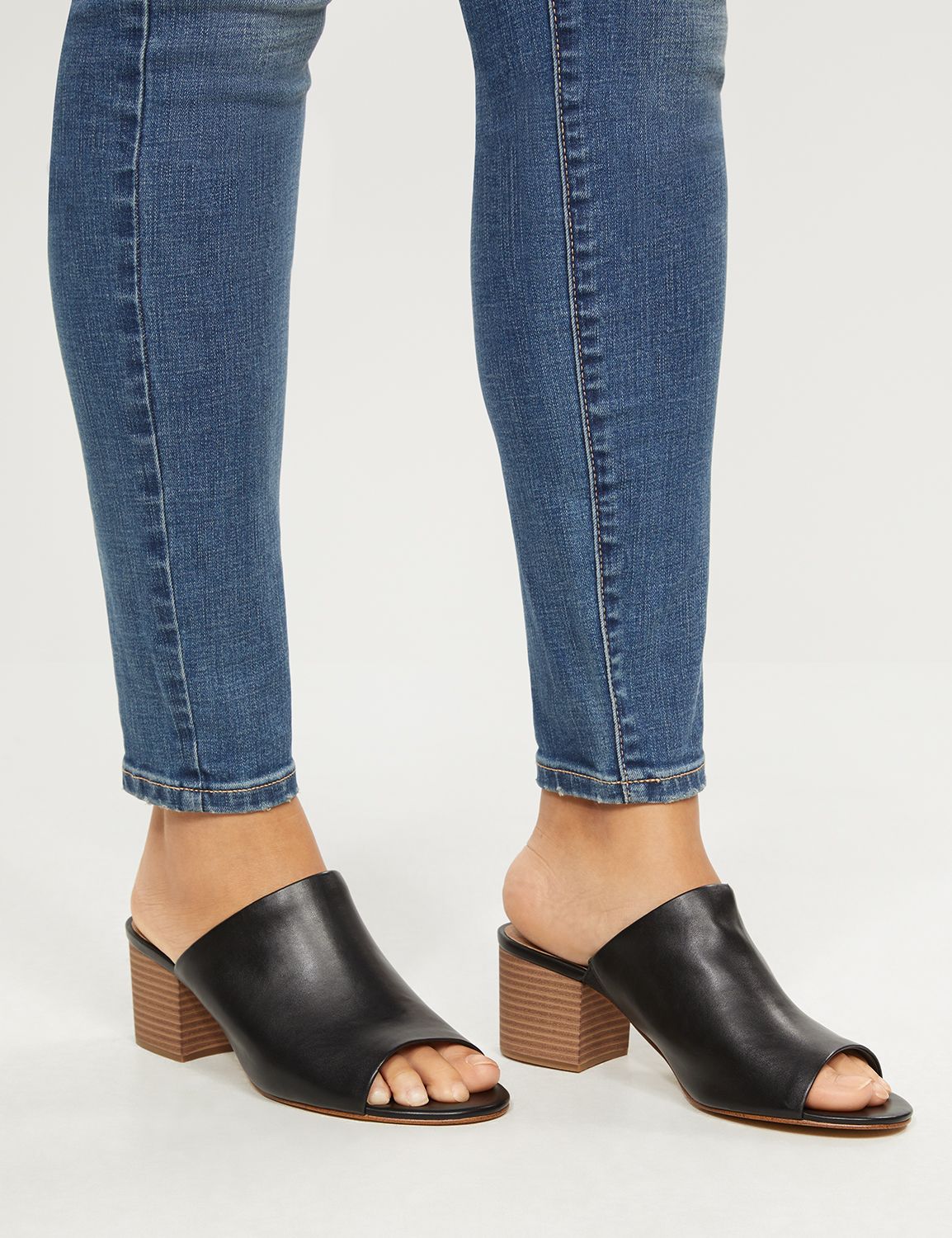 block heel peep toe mule