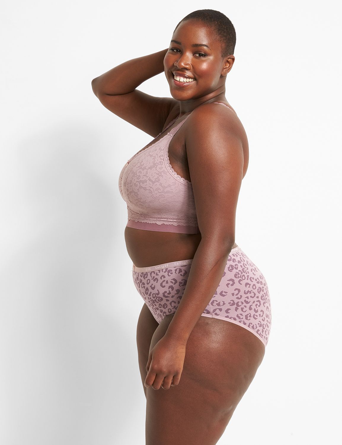 https://lanebryant.scene7.com/is/image/lanebryantProdATG/360966_0000008607_alt1?$pdpMainImage$