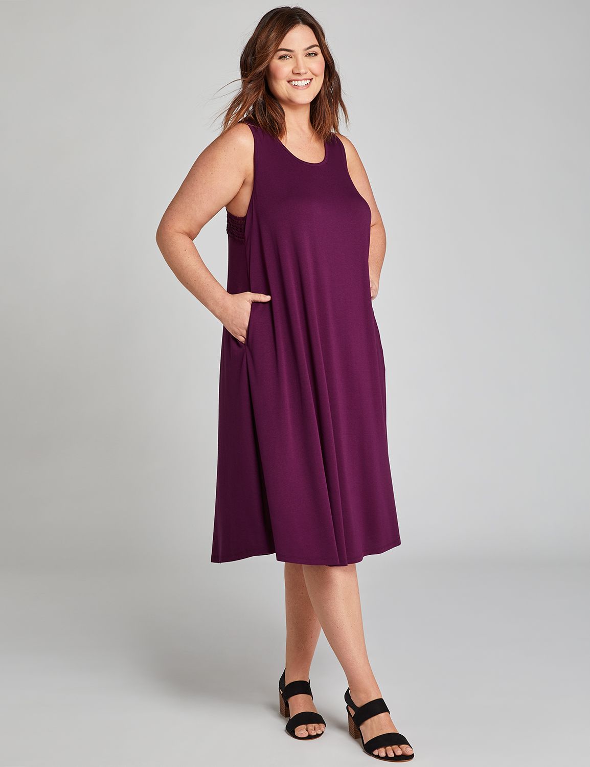 1112095 SLVLS CROCHET BACK SWING - SOLID - SPSU:PANTONE Pickled Beet:26/28 Product Image 1