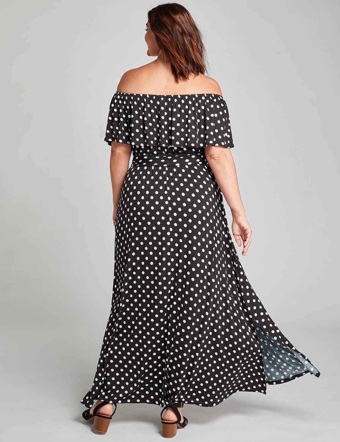 1112043 OTS CASUAL MAXI - PRINT:LBSU20165_ClassicMediumPolkaDot_Colorway1:22/24 Product Image 2