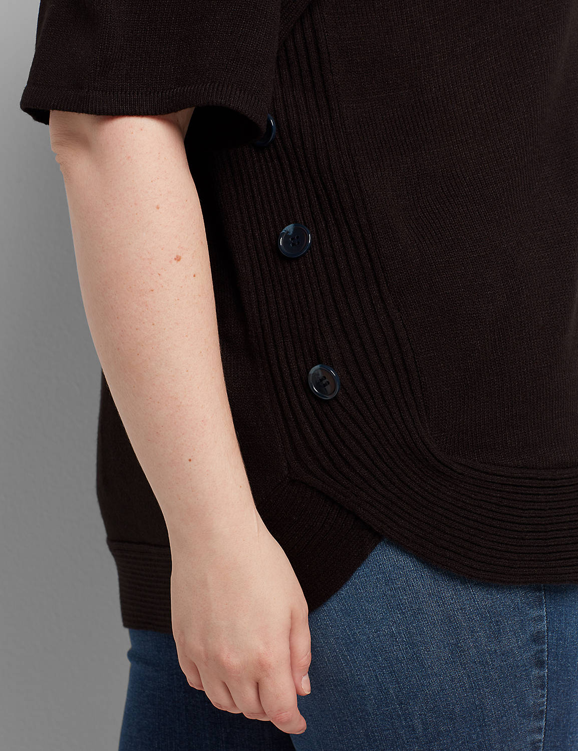 SHORT SLEEVE MOCK NECK BUTTON SIDE PONCHO 1113568:Pitch Black LB 1000322:22/24 Product Image 4