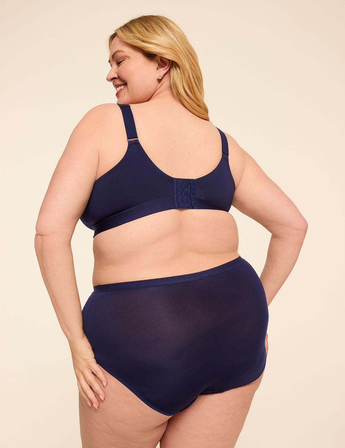 Comfort Bliss&reg; Lightly Lined No-Wire Bra