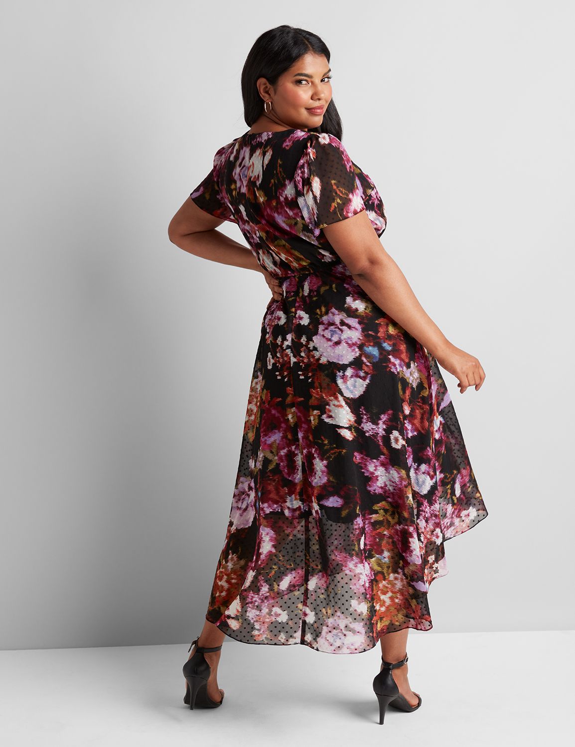1114988 SS V NECK MIDI:LBSU20253_GabbySky_IkatFloral_Coloway1:12 Product Image 2