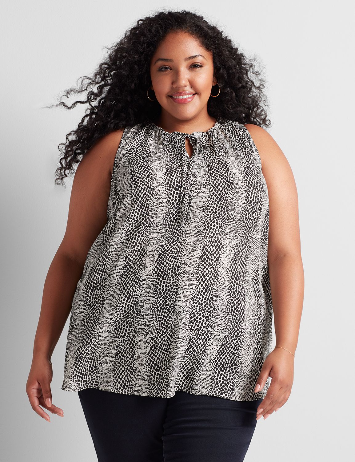 Sleeveless Halter Neck Shell with Neck Tie Top 1114500:LBF20219_AnimalStripe_colorway2:12 Product Image 1