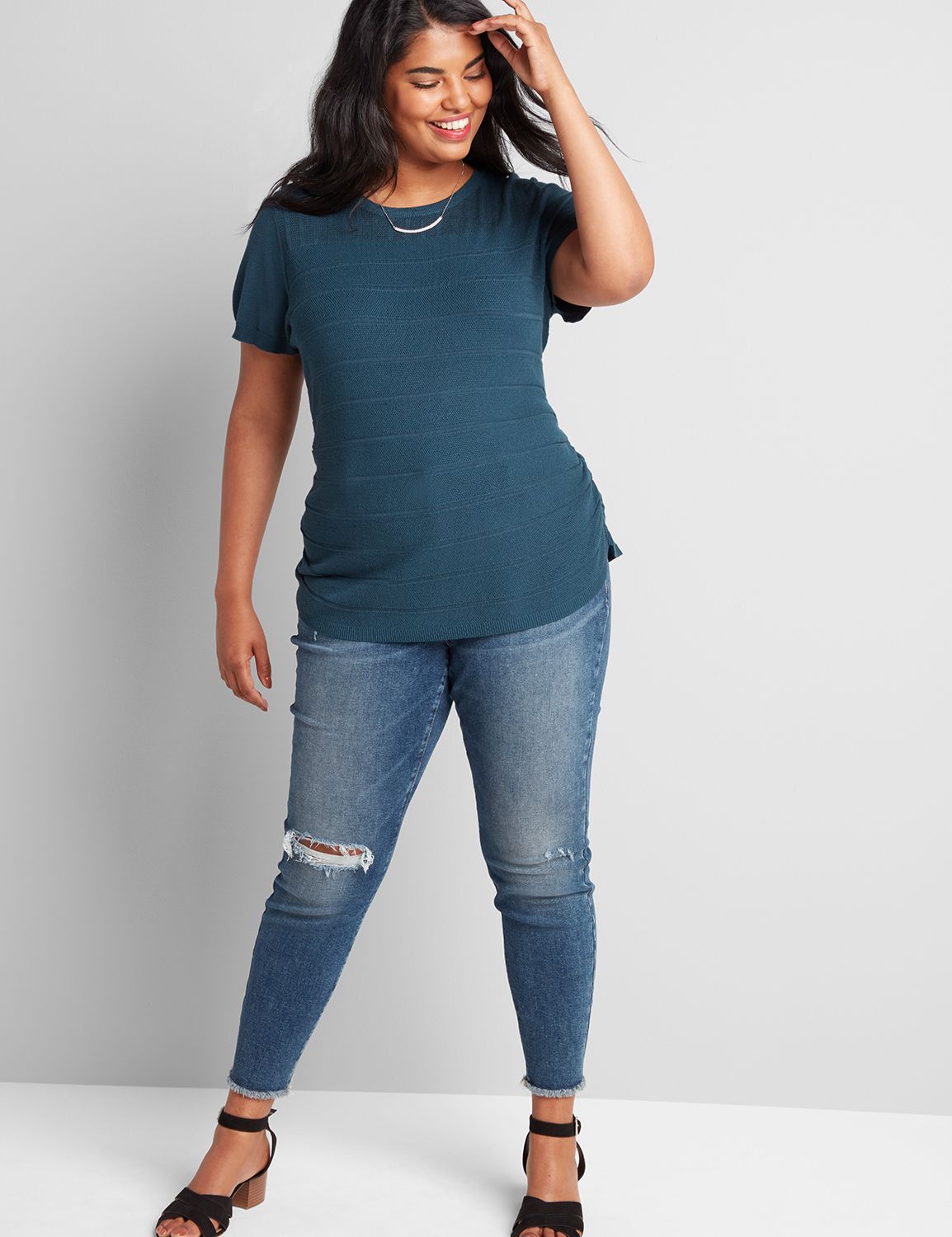 Short Sleeve Crew Pullover in Texture Stitches 1113569:Moody Jade CSI 0503066:26/28 Product Image 3