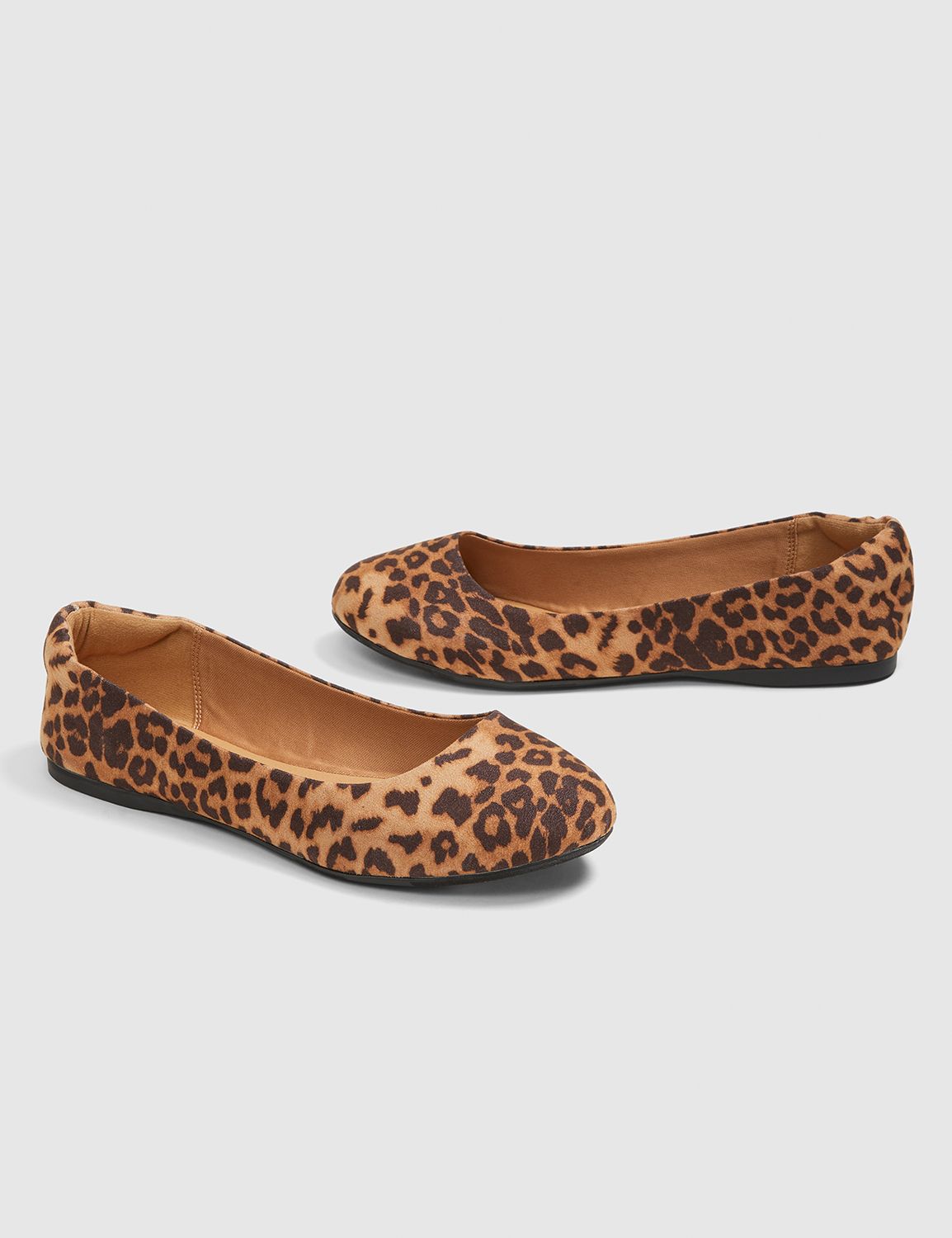 Animal store print flats