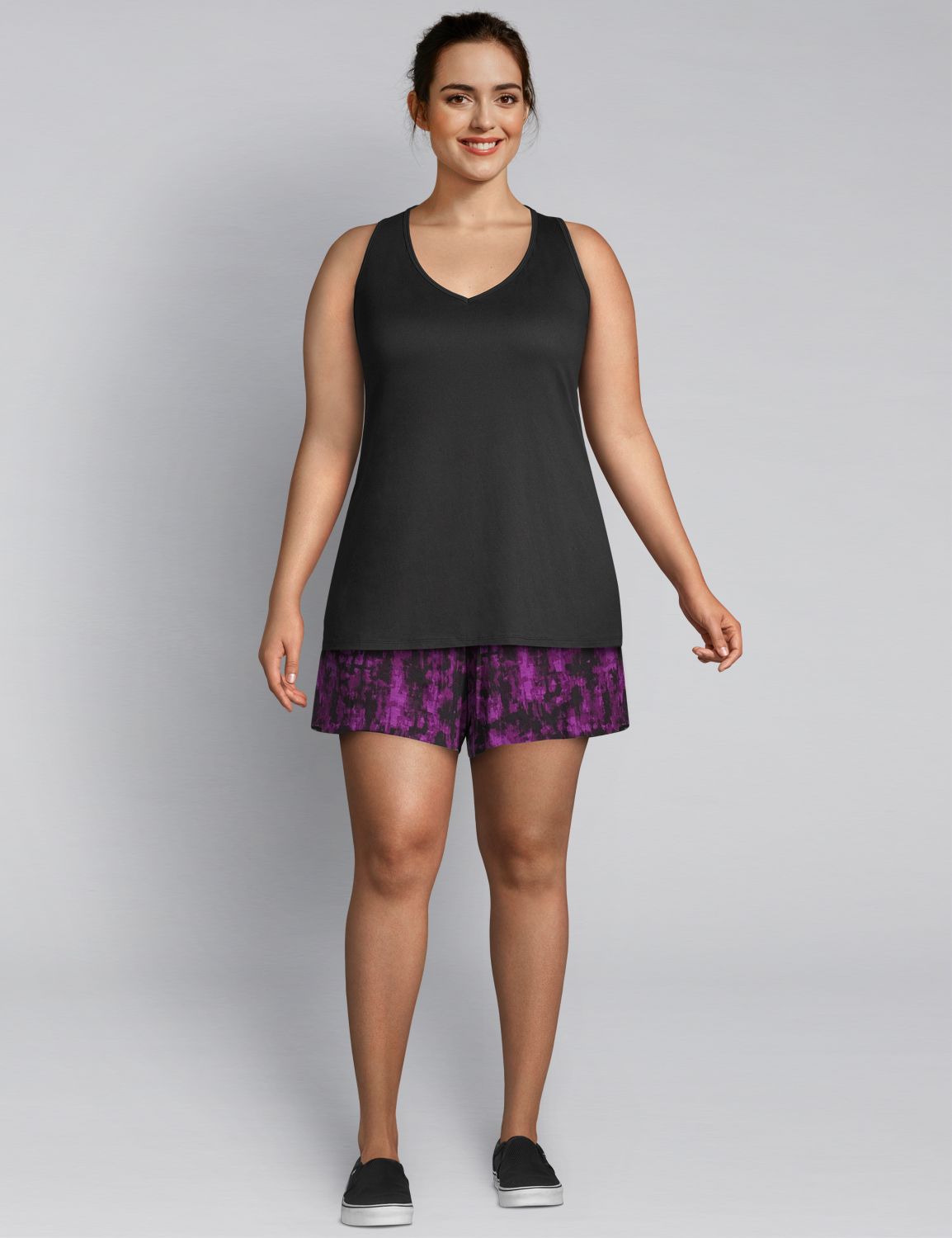 1112831 F Easy Swing Short:LBSU20236_CobblestoneRoad_colorway1:26/28 Product Image 3