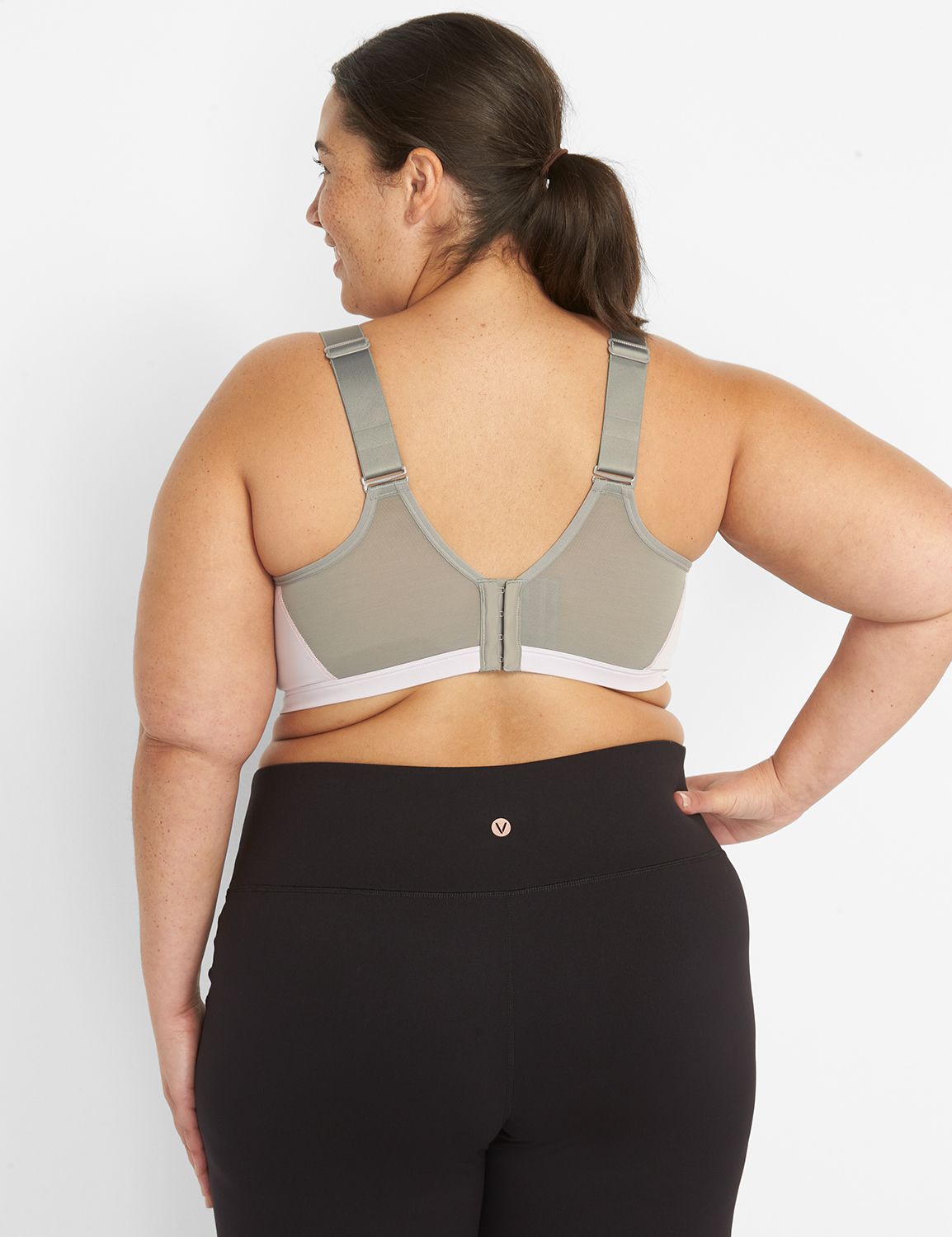 Livi Active, Intimates & Sleepwear, Livi Gray Black Wicking High Impact Underwire  Sports Bra