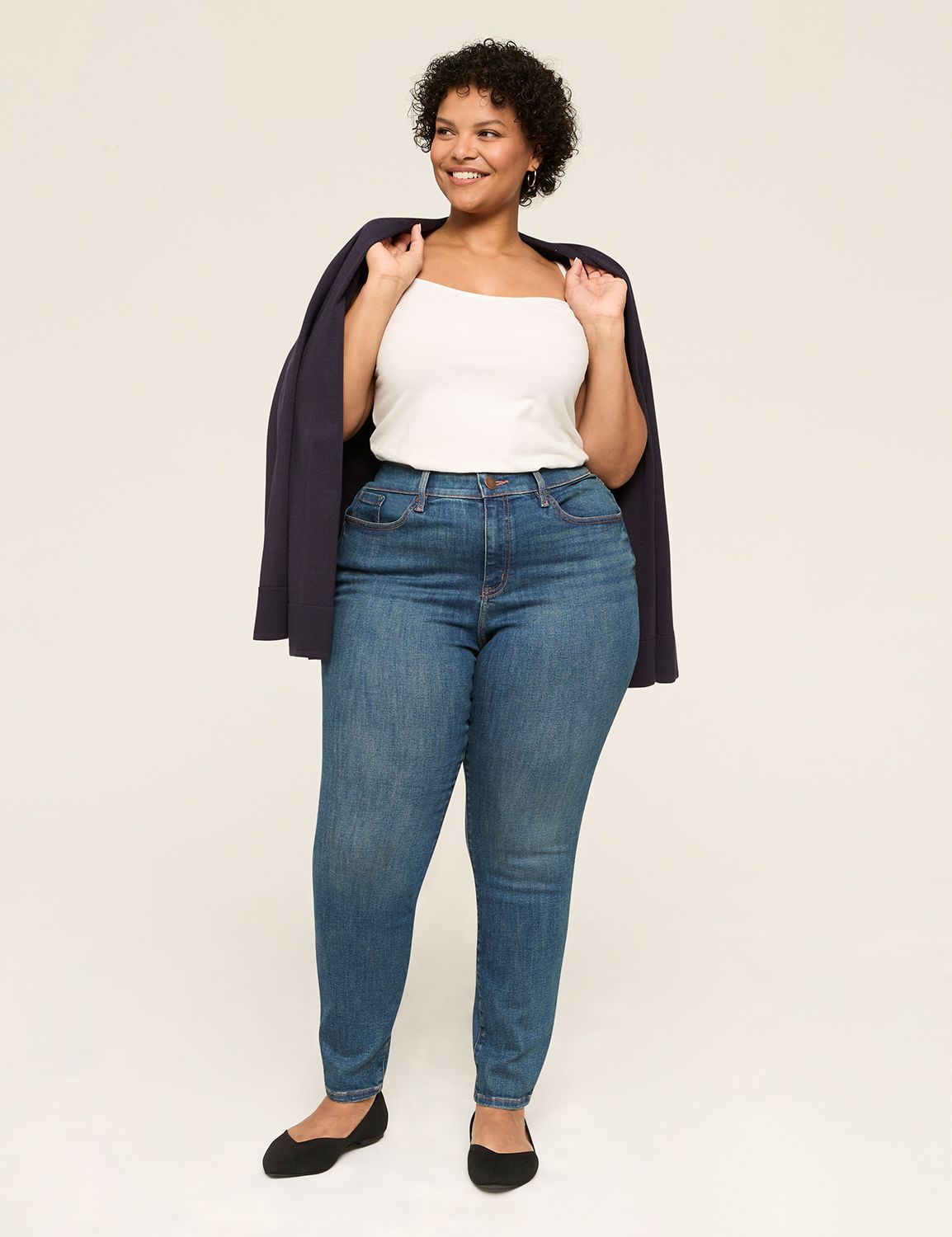 https://lanebryant.scene7.com/is/image/lanebryantProdATG/364425_0000012013_alt1?$pdpMainImage$