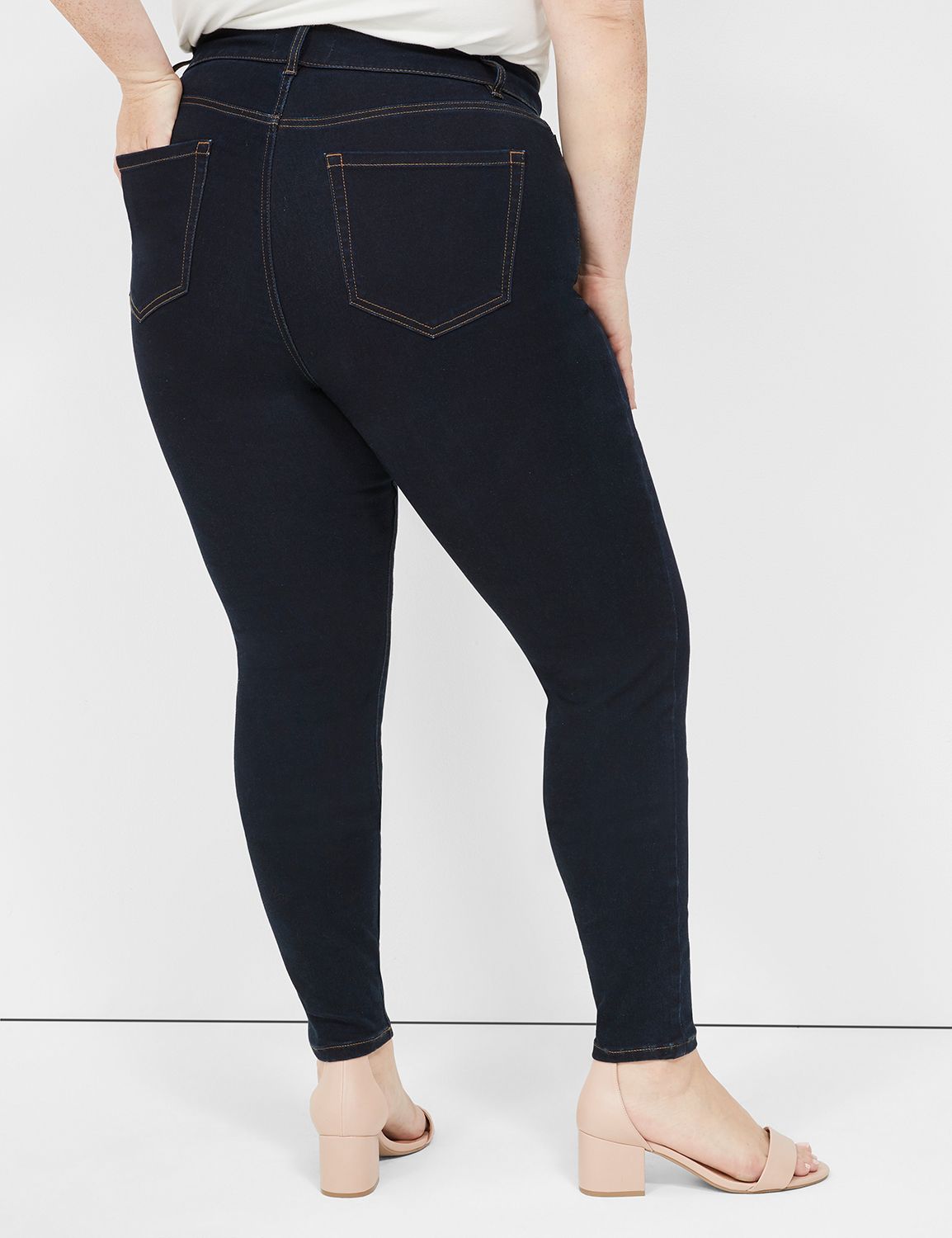 SIGNATURE MID RISE SKINNY- RINSE WASH 1116132:Dark Denim:22S