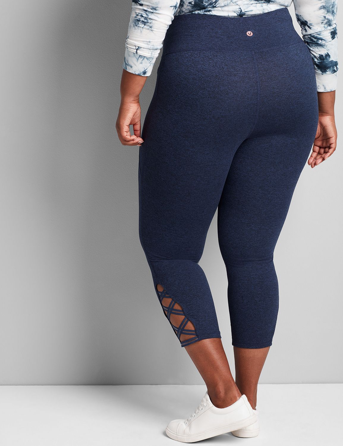 Power Strappy Marl Wicking Capri Legging F 1114087:Club Navy 73-0002-19:14/16 Product Image 2