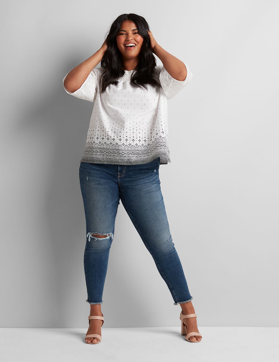 SIGNATURE HIGH RISE SKINNY - SOLANA WASH 1113876:Medium Denim:12 Product Image 3