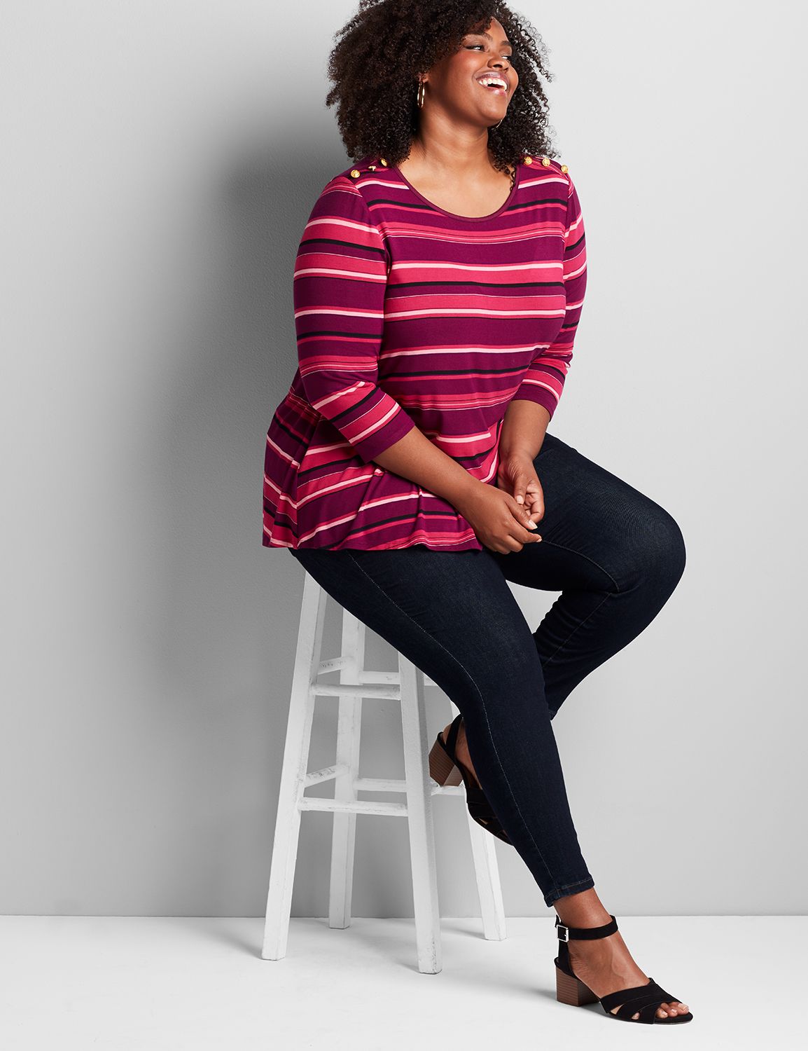 3/4 Sleeve Open Crew Neck Swing Print Button Tee 1117860:LBF20240_HorizontalSicilyStripe_colorway1:10/12 Product Image 3