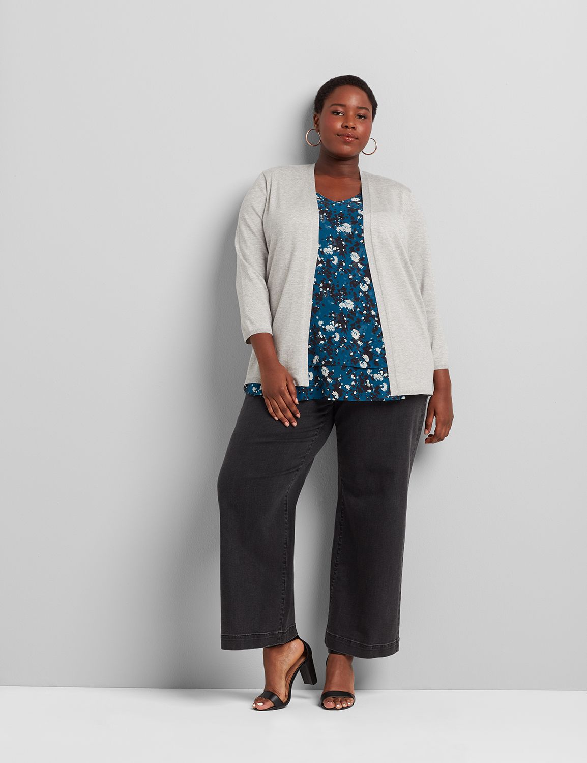 SIGNATURE HIGH RISE TROUSER - BLACK 1116200:BLACK DENIM:24 Product Image 3